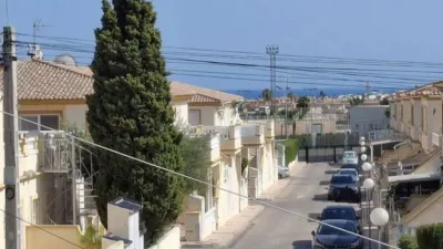 Pis – Orihuela, Urbanización Parque del Duque, Urbanización la Florida - Vista 2