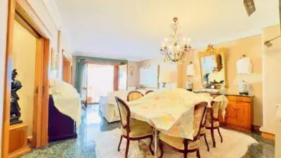 Penthouse in Elda photo 2