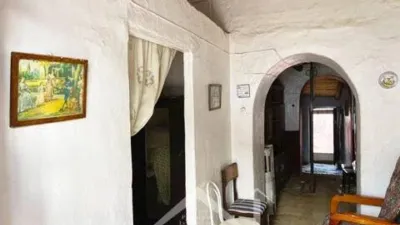 Terraced house in Almadén de La Plata photo 4