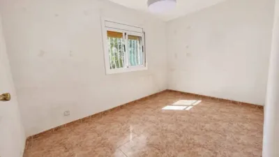 Apartment in Singuerlín-Les Oliveres-Can Franquesa-Guinardera photo 11