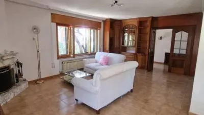 Chalet in La Canaleja Street Area photo 51
