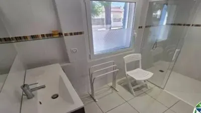 Chalet on Carrer del Montseny photo 17