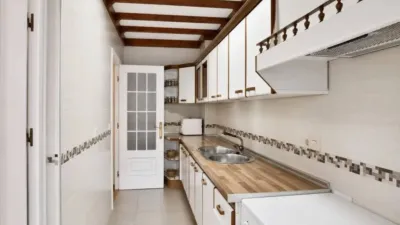 Chalet on Avenida de Andalucía photo 5