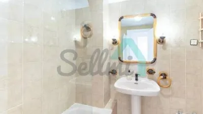 Piso en alquiler en Ciudad-Naranco-Vallobín, Ciudad-Naranco-Vallobín (Oviedo) de 800 €<span>/mes</span>