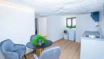 Townhouse in Alcalá del Júcar photo 18