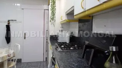 Top-floor apartment in Esplugues de Llobregat photo 16