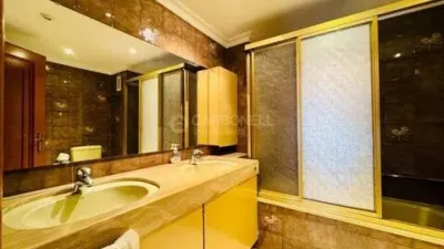 Apartment in Ensanche photo 22