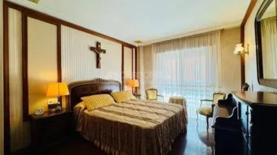Apartment in Ensanche photo 17
