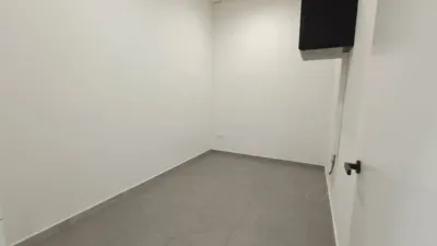 Local comercial en alquiler en Ribeira - Més