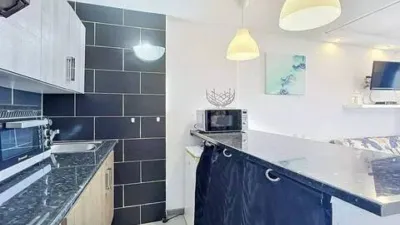 Apartment in Passatge Muga Delta photo 18