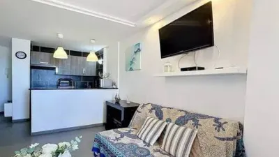 Apartment in Passatge Muga Delta photo 9