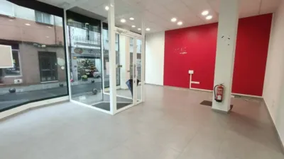 Local comercial en alquiler en Ribeira - Vista 2