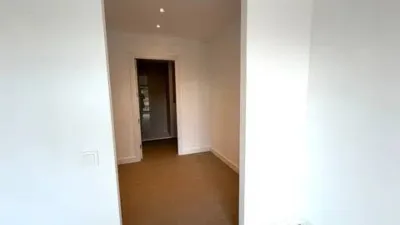 Townhouse on Carrer d'Edmund Halley photo 15