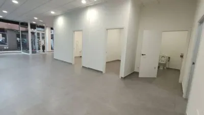 Local comercial en alquiler en Ribeira - Vista 5