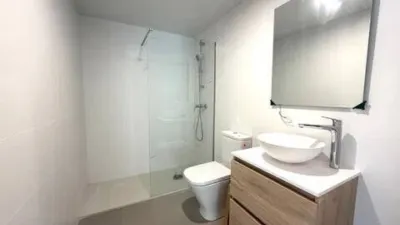 Townhouse on Carrer d'Edmund Halley photo 13