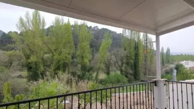 Chalet on Calle de Santiago Huertas photo 3