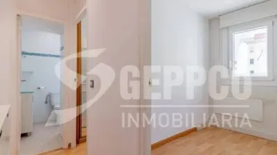 Apartment in Salamanca District photo 4