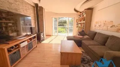 Apartment in Les Meravelles photo 2