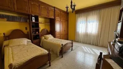 Chalet on Carrer de Sabadell photo 28