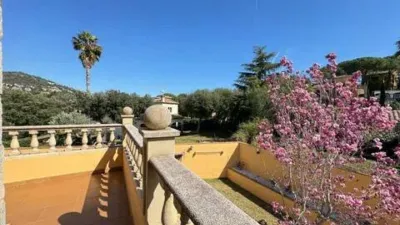 Chalet on Carrer de Sabadell photo 21