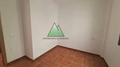 Apartment in Alcaucín photo 4