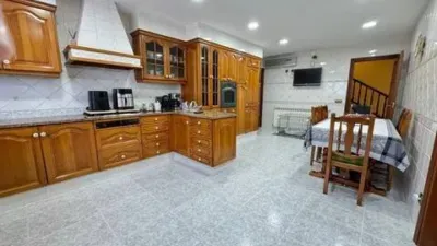 Chalet on Carrer de Sabadell photo 9