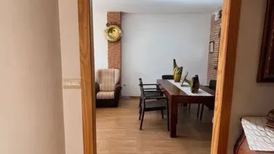 Terraced house on Avenida de Profacio photo 6