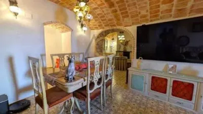 Chalet in Algueña photo 5
