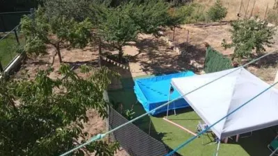 Chalet on Calle de Santiago Huertas photo 2