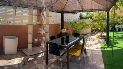 Chalet on Partida Cometa Iii No Number Street photo 19