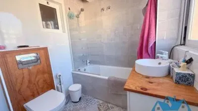 Apartment in Les Meravelles photo 32