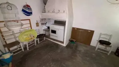 Terraced House in Calzada de San Francisco photo 13