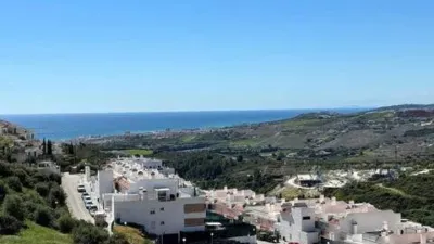 Apartment on Calle Dona Jullia Golf No Number photo 2
