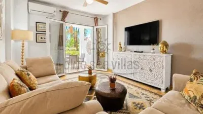 Townhouse on Calle del Albardinar photo 28