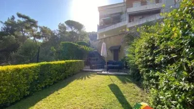 House on Carrer de l'Abat Oliba photo 4