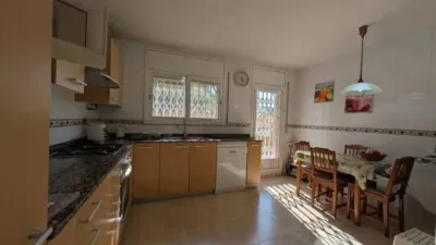 Chalet in Cervelló photo 2