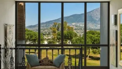 Chalet on Calle Lago de Cala Golf photo 3