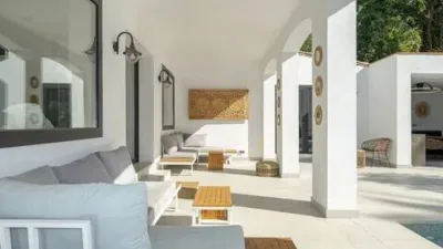 Chalet in Estepona photo 2