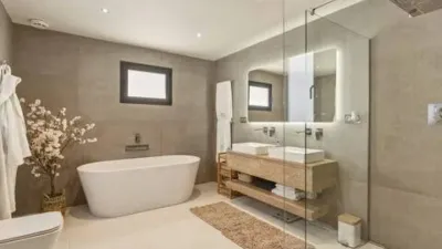 Chalet on Calle del Lago, Urbanisation La Cala Golf, 17 photo 16