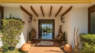Chalet on Calle Lago de Cala Golf photo 2