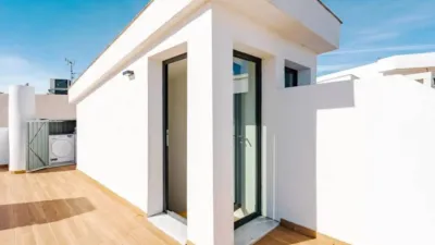Duplex Penthouse on Calle de la Caridad photo 35