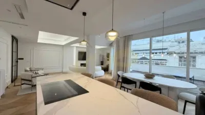 Penthouse in El Viso photo 2