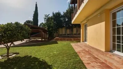 Chalet on Calle Córdoba photo 30