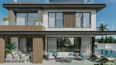 Chalet en calle calle Esmeralda S-N photo 5