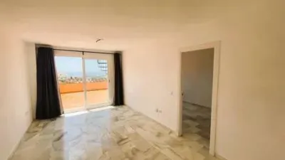 Apartment on Calle Dona Jullia Golf No Number photo 5