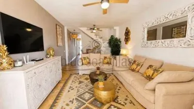Townhouse on Calle del Albardinar photo 4