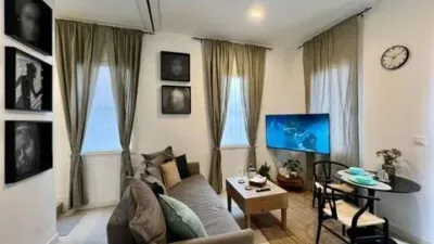 Apartment in Moscardó photo 2