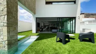 Chalet on Calle Dinamarca photo 33