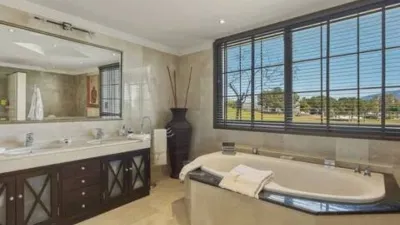 Chalet on Calle Lago de Cala Golf photo 10
