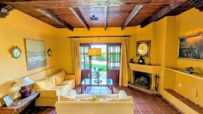 Chalet on Paseo de la Villa photo 19